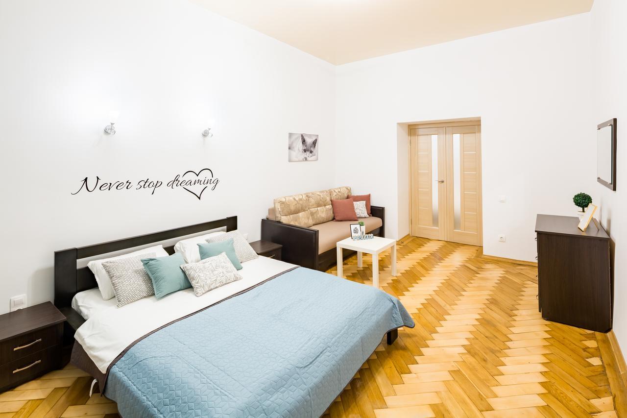 Bright And Cozy Apart With Balcony Lvov Exteriér fotografie