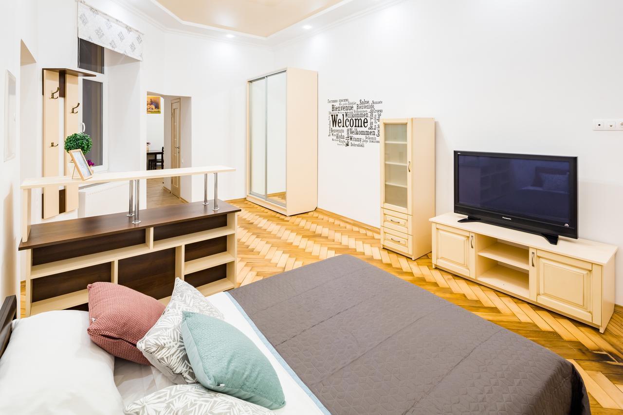 Bright And Cozy Apart With Balcony Lvov Exteriér fotografie